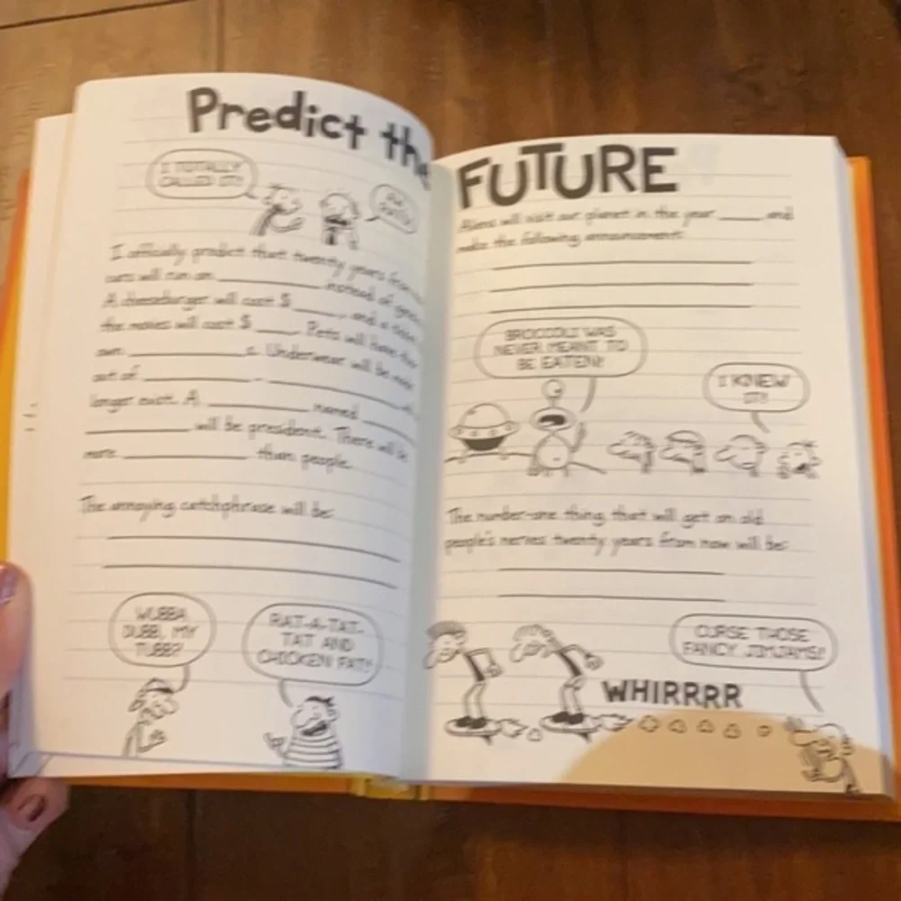 Diary of a Wimpy Kid Do-It-Yourself & Spider-Man Travel Journal HC